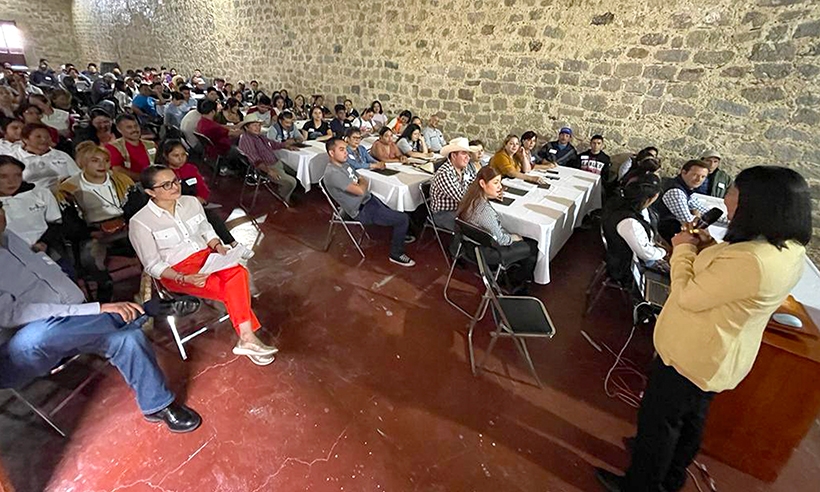 Profesionaliza Gobierno del Estado a prestadores de servicios ...