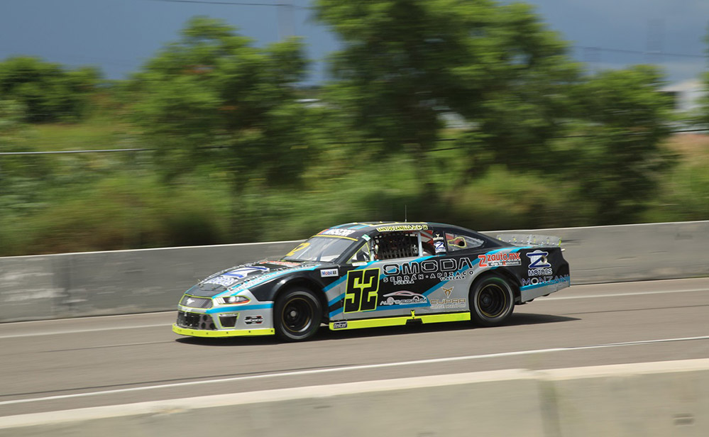 Suma el Z Racing Team doble Top 10 – Al Chile… Poblano!